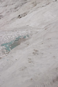 Турция. Памуккале. Травертины заполненные водой Турция. Памуккале. Травертины заполненные водой