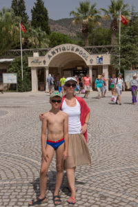 Турция. Идем в бассейн Клеопатры в Памуккале Турция. Идем в бассейн Клеопатры в Памуккале