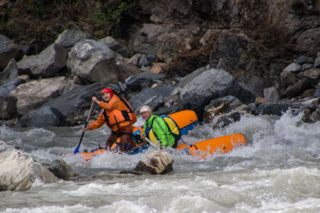 Ваня и Саша идут Уцерский порог