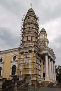Тур по Закарпатью. Собор на реконструкции Тур по Закарпатью. Собор на реконструкции