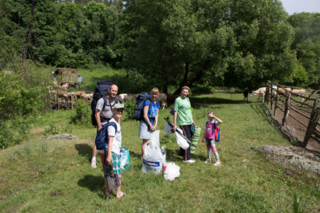 Ждем пока буренки выйдут пастись 2015-05-31--14-48--004 - Выходные в Гранитном
