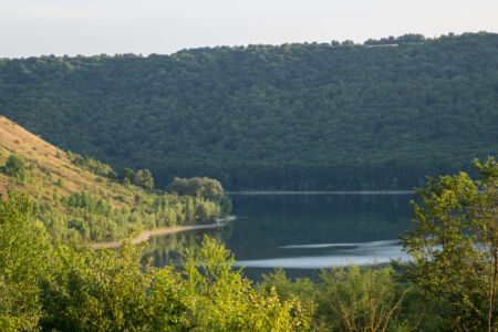 Отдых на реке Ушица. Вечером Отдых на реке Ушица. Вечером