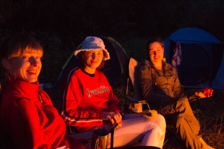 Отдых на реке Ушица. Посиделки у костра Отдых на реке Ушица. Посиделки у костра